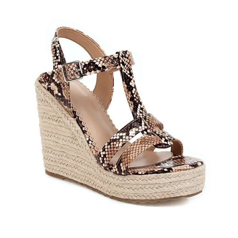 Γυναικείες Πλατφόρμες με Ανάγλυφο Snake Pattern & Πλεξούδα