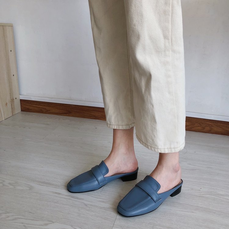 Κλασικά Mules με Minimal Design & Δερμάτινη Υφή