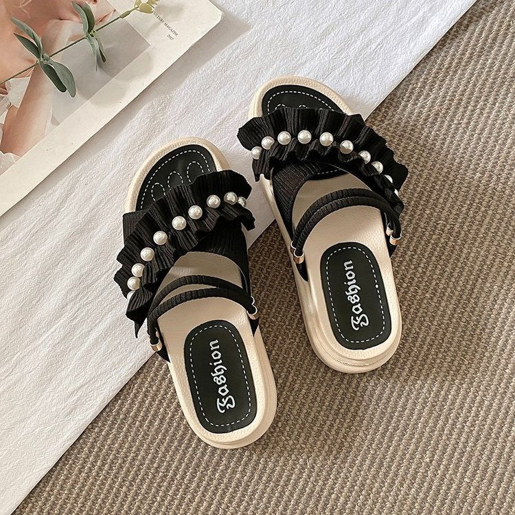 Γυναικεία Flatform Σανδάλια με Πέρλες & Σούρα