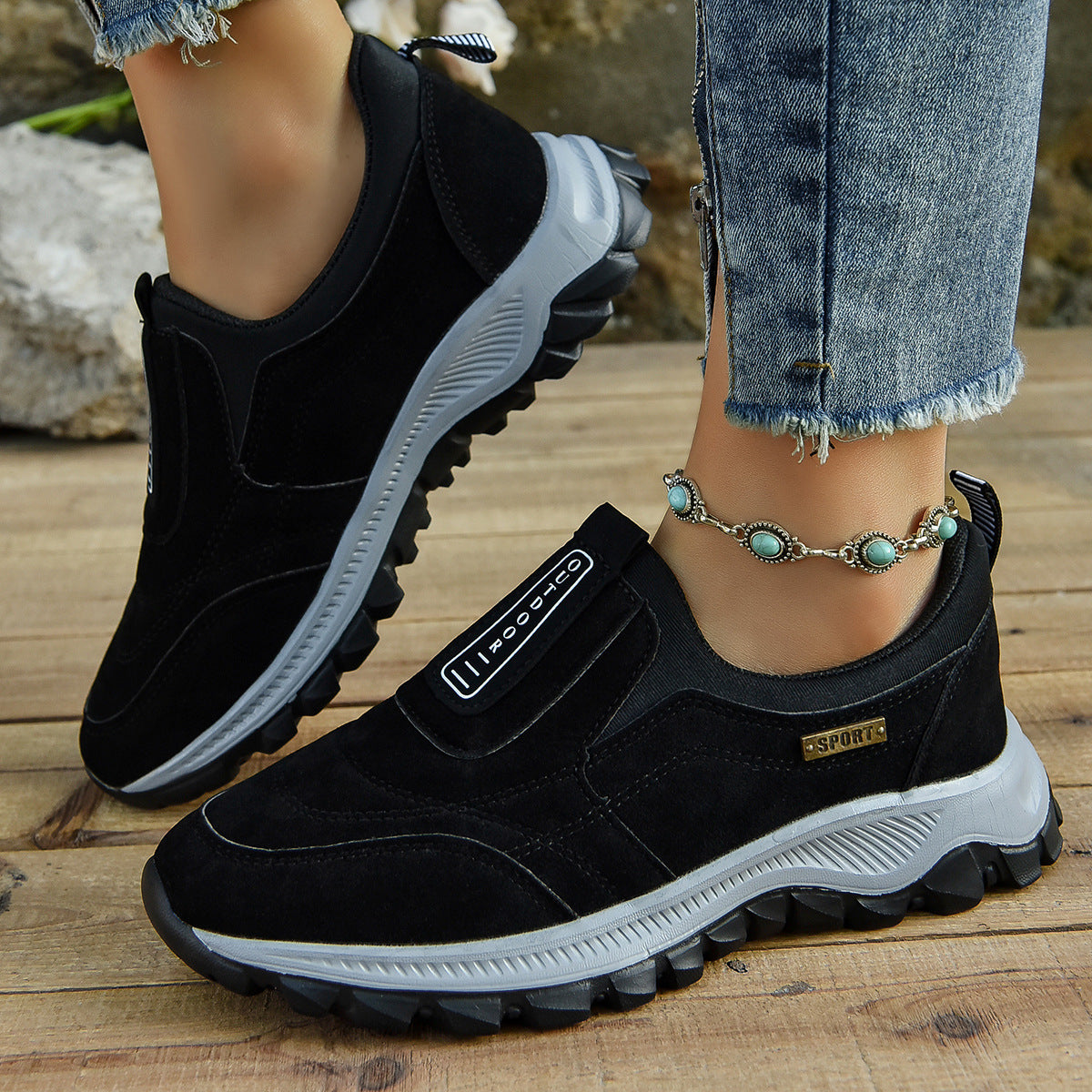Slip-On Outdoor Παπούτσια με Τρακτερωτή Σόλα
