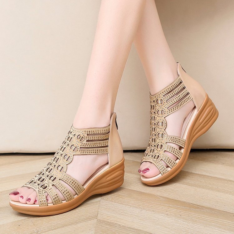 Ανατομικά Σανδάλια με Wedge Σόλα & Διακοσμητικά Strass