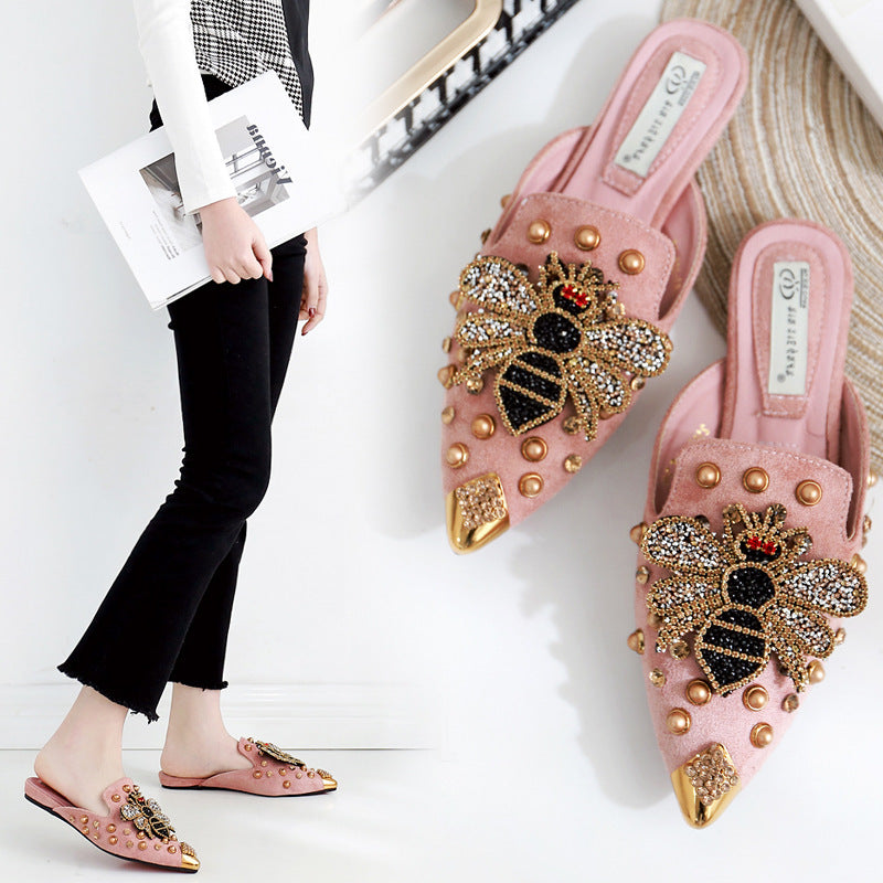 Mules Flat με Διακοσμητική Μέλισσα & Τρουκς