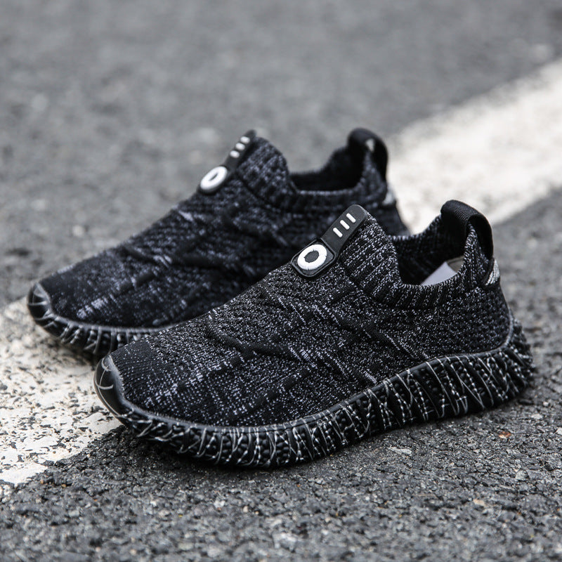 Slip-On Sneakers με Ελαστική Σόλα & Μοναδικό Σχεδιασμό