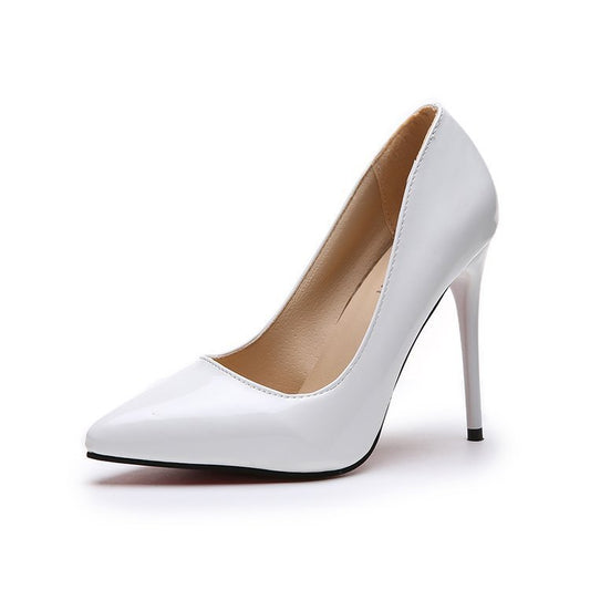 Γόβες Stiletto με Λουστρίνι & Minimal Σχεδιασμό