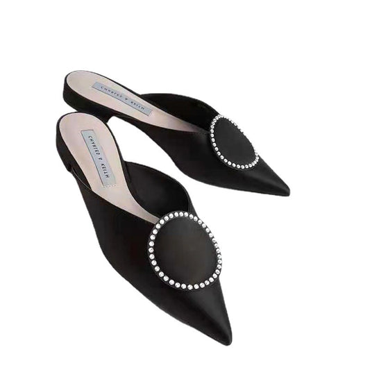 Γυναικεία Mules Flat με Μυτερή Μύτη & Διακοσμητική Αγκράφα