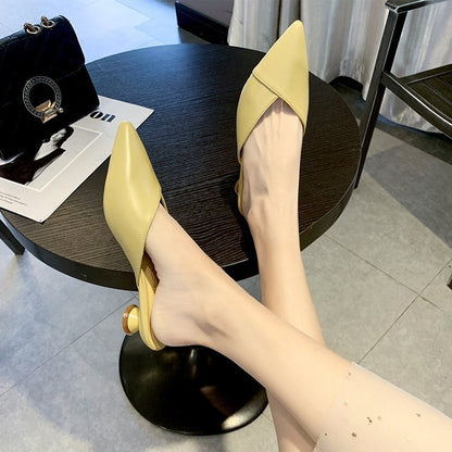 Γυναικεία Mules Flat με Μυτερή Μύτη & Μικρό Τακούνι
