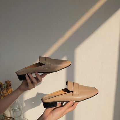 Κλασικά Mules με Minimal Design & Δερμάτινη Υφή