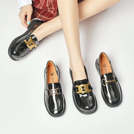 Λουστρίνι Loafers με Διακοσμητική Μεταλλική Λεπτομέρεια