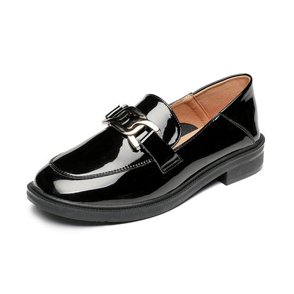 Λουστρίνι Loafers με Διακοσμητική Μεταλλική Λεπτομέρεια