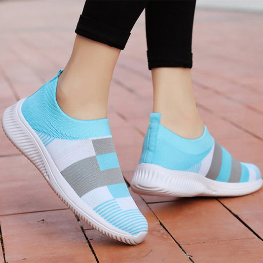 Γυναικεία Slip-On Ελαφριά με Ριγέ Σχέδιο