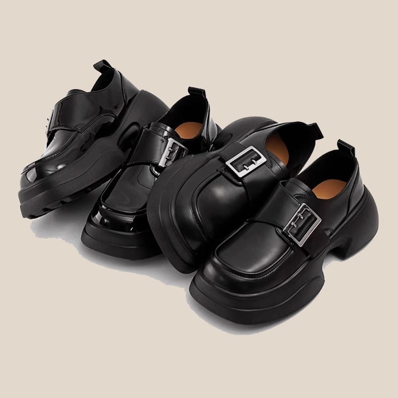 Loafers με Chunky Σόλα & Μοντέρνο Σχέδιο Slip-On