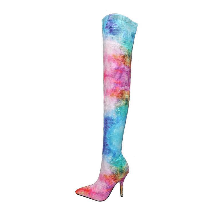 Εντυπωσιακές Over the Knee Μπότες με Tie-Dye Λάμψη