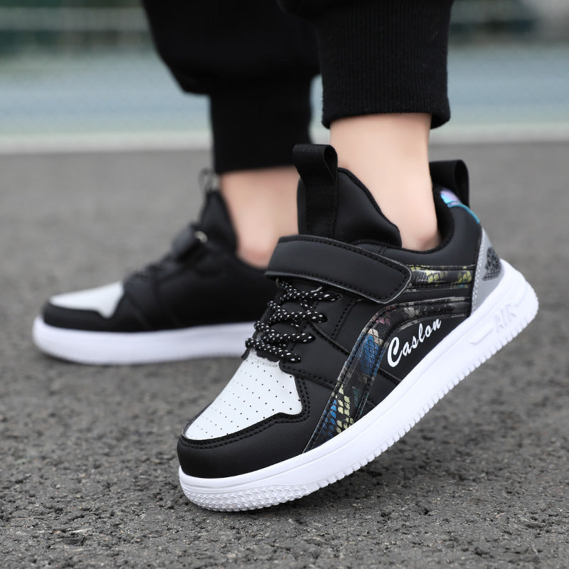 Sneakers με Ανθεκτική Σόλα & Ρυθμιζόμενα Κορδόνια