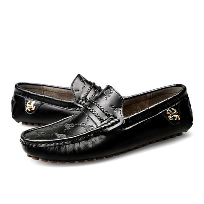 Ανδρικά Loafers με Ανάγλυφη Γραφή & Μεταλλικό Λογότυπο