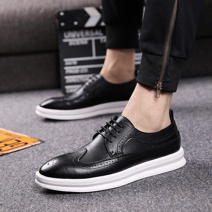 Ανδρικά Brogues με Ανάλαφρη Σόλα & Τρυπητό Σχέδιο