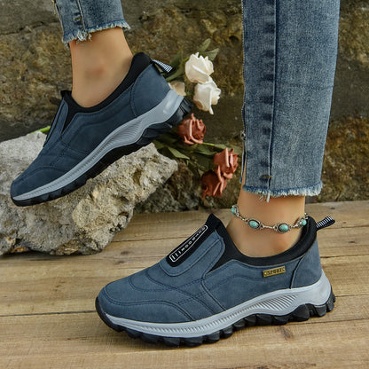 Slip-On Outdoor Παπούτσια με Τρακτερωτή Σόλα