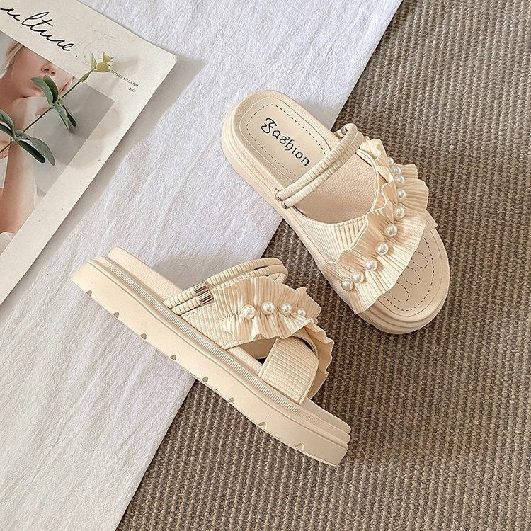 Γυναικεία Flatform Σανδάλια με Πέρλες & Σούρα