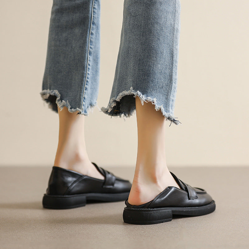 Loafers με Λεπτομέρεια Cut-Out & Σόλα με Ραφή
