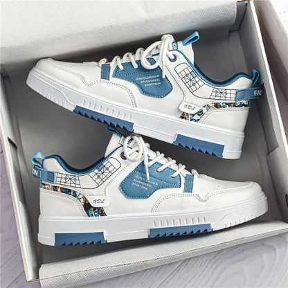 Γυναικεία Sneakers με Τυπωμένες Λεπτομέρειες & Μπλε Αντίθεση