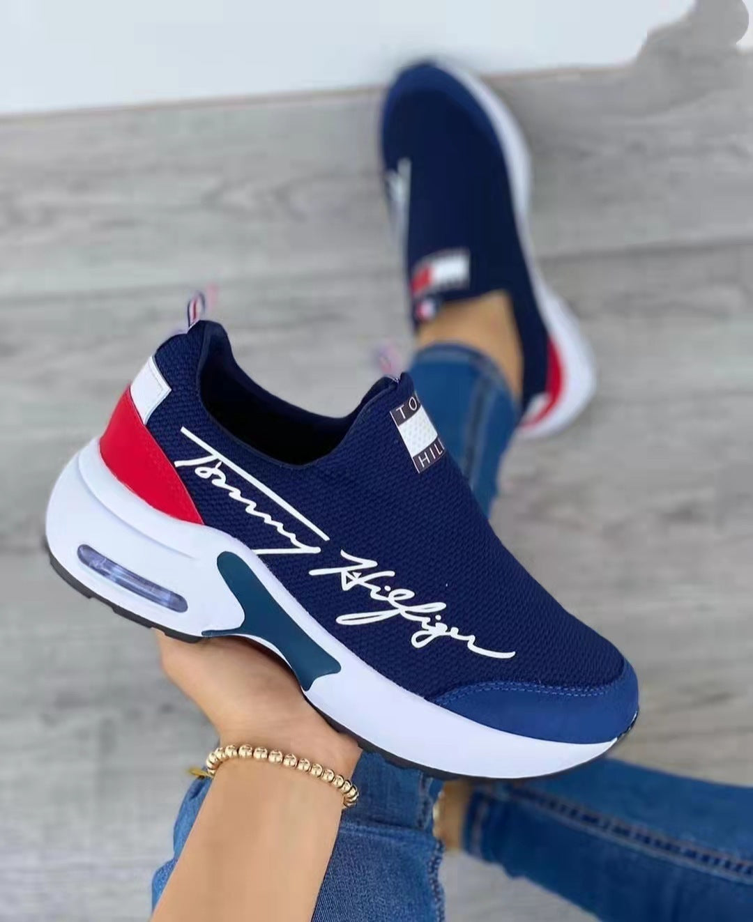 Γυναικεία Slip-On Παπούτσια με Αερόσολα & Σχέδιο Tommy Hilfiger