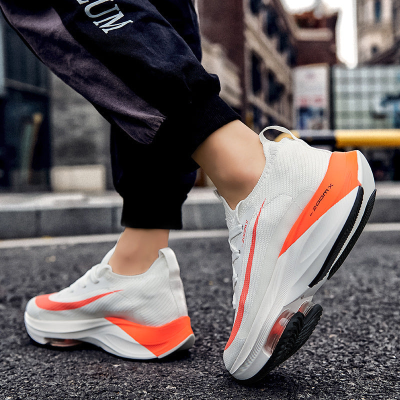 Ανδρικά Running Παπούτσια με Ανάλαφρη Κατασκευή & Δυναμικό Design