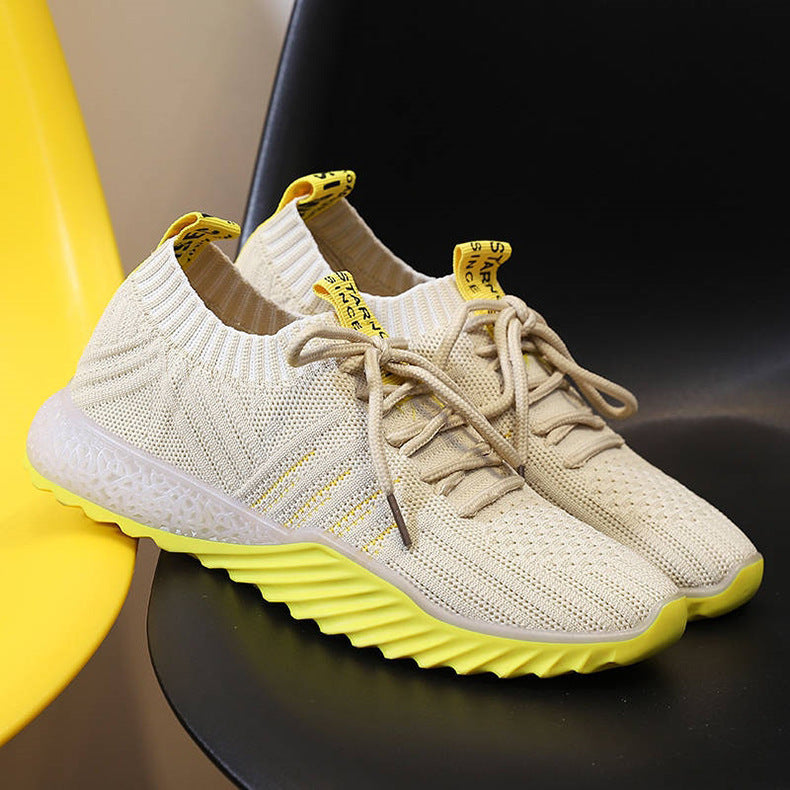 Γυναικεία Sneakers με Πλεκτό Πάνω Μέρος & Χρωματιστή Σόλα