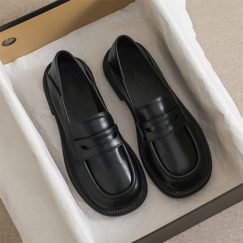 Loafers με Λεπτομέρεια Cut-Out & Σόλα με Ραφή