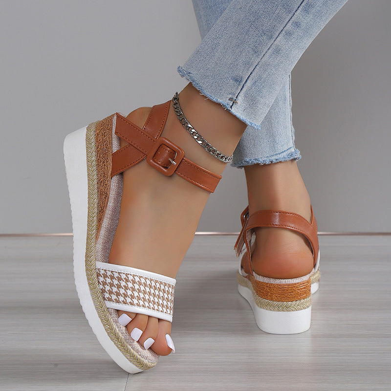 Flatform Σανδάλια με Ύφανση Pied de Poule & Δερμάτινο Λουράκι