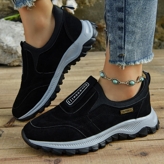Slip-On Outdoor Παπούτσια με Τρακτερωτή Σόλα