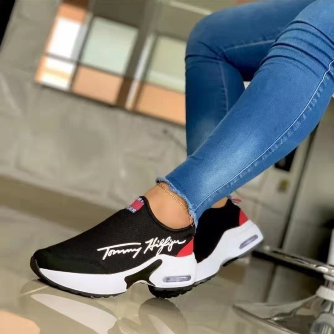 Γυναικεία Slip-On Παπούτσια με Αερόσολα & Σχέδιο Tommy Hilfiger