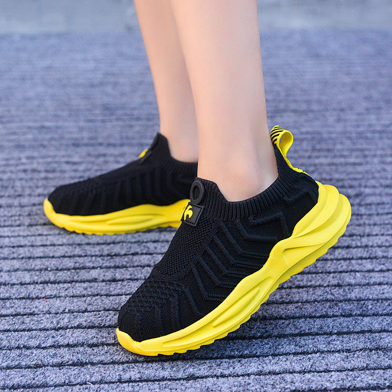 Slip-on Sneakers με Ελαστικό Ύφασμα & Άνετη Σόλα