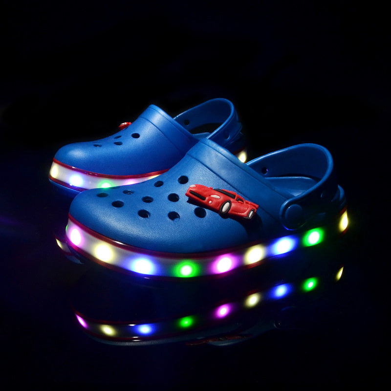 Παιδικές Παντόφλες Clogs με Φωτάκια & Σχέδιο Αυτοκίνητο