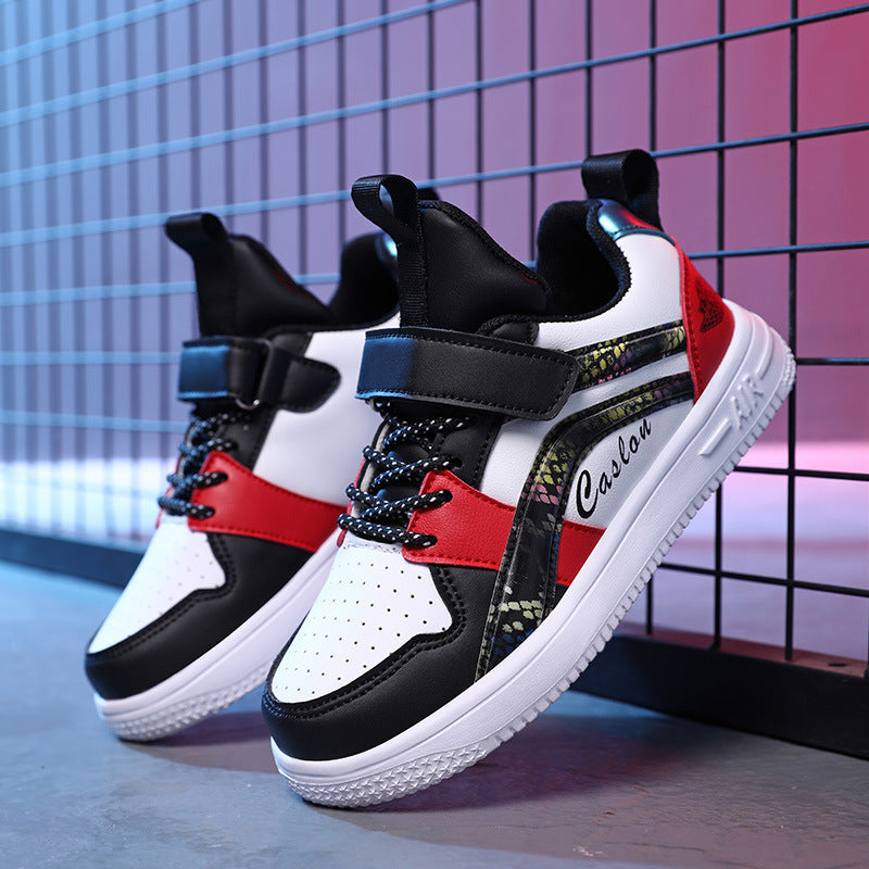Sneakers με Ανθεκτική Σόλα & Ρυθμιζόμενα Κορδόνια