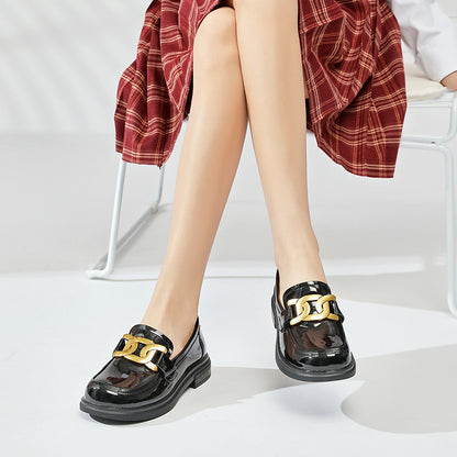 Λουστρίνι Loafers με Διακοσμητική Μεταλλική Λεπτομέρεια