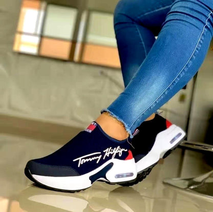 Γυναικεία Slip-On Παπούτσια με Αερόσολα & Σχέδιο Tommy Hilfiger